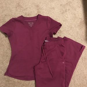 Healing hands purple label scrub pants size small